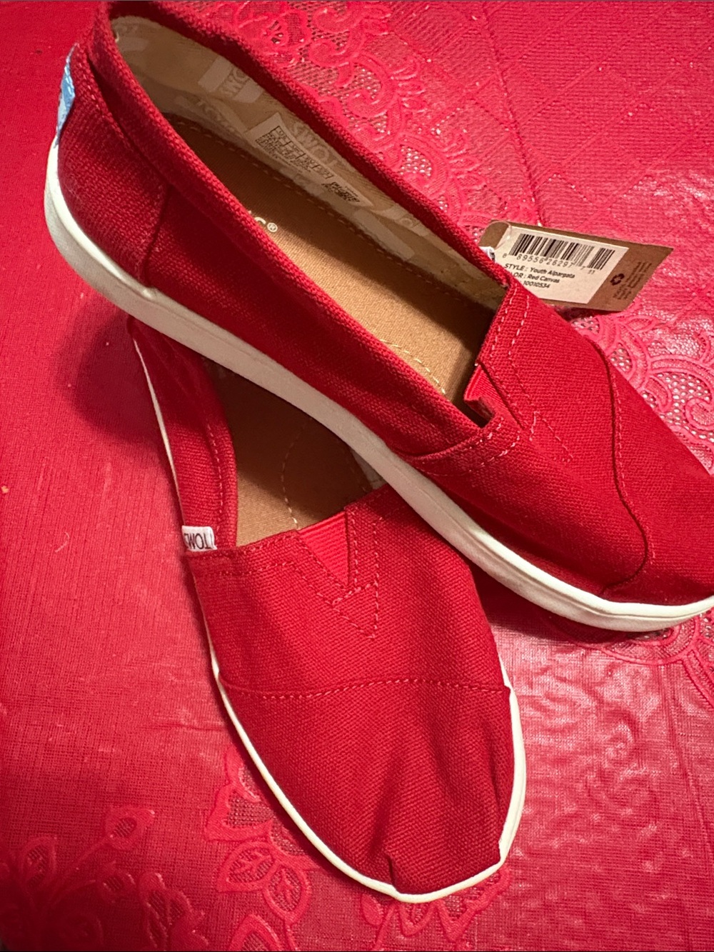Toms Classic Canvas Slip-On Flats in Bright Red